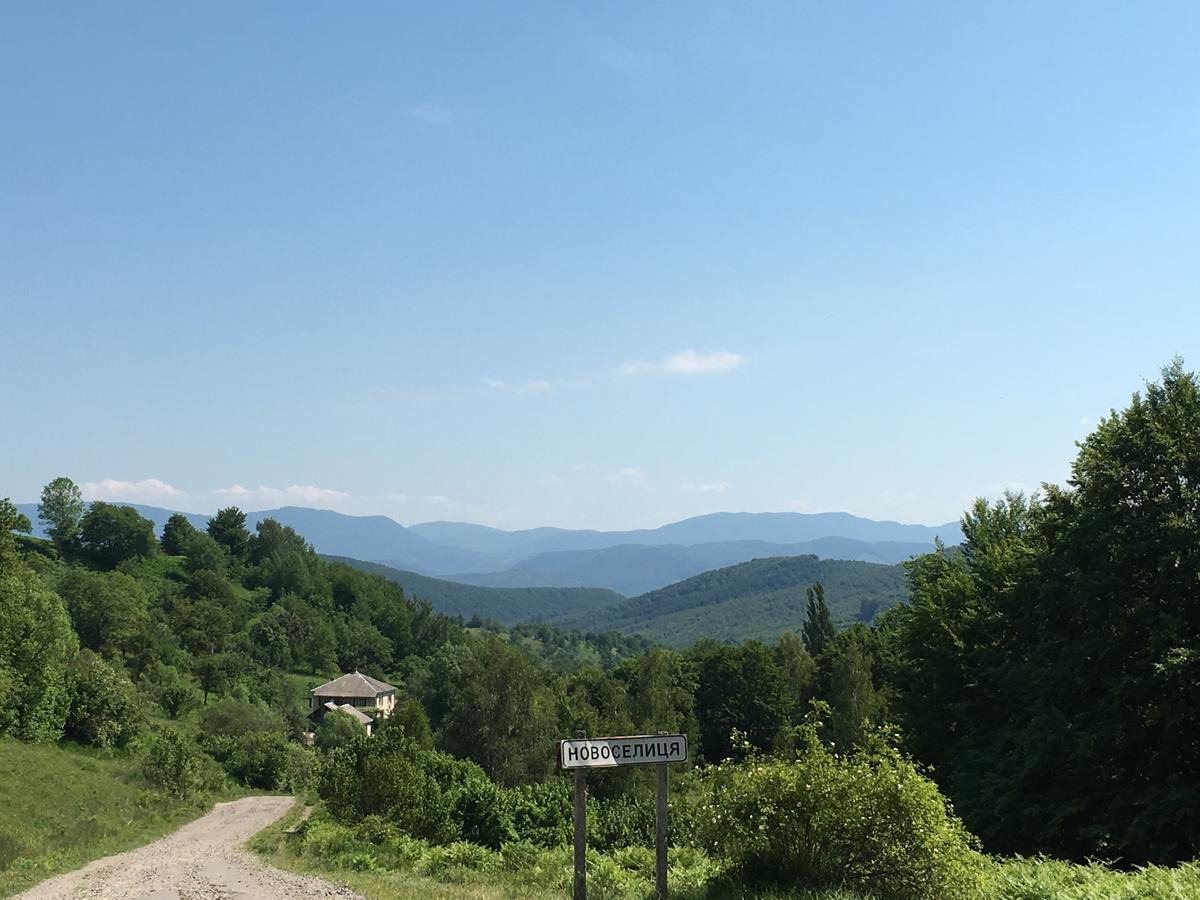 Ecolodge Novoselitsa  Exterior photo